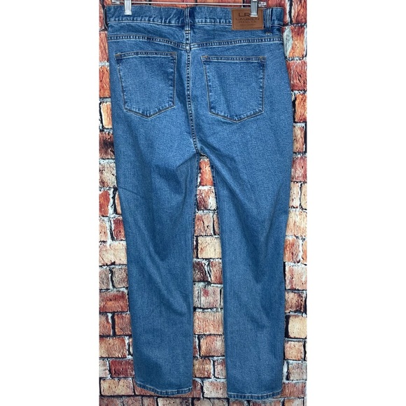 Lauren Jeans Co. Womens Size 8 Petite Stretch Medium Wash Denim Classic Straight - Picture 3 of 5